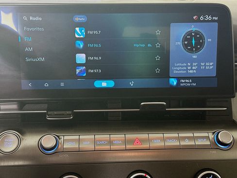Used 2025 Hyundai Kona SE FWD image 24