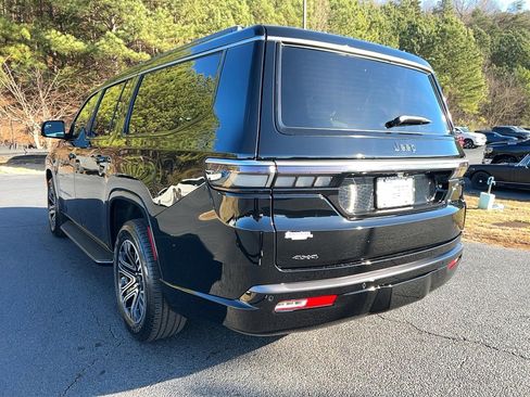 New 2026 Jeep Grand Wagoneer L 4X4 image 5