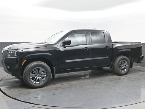 New 2026 Nissan Frontier SV w/ All-Weather Content Package image 4