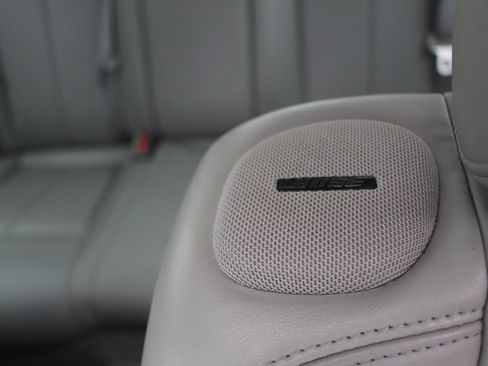 Used 2008 INFINITI M35 x w/ Technology Pkg image 17