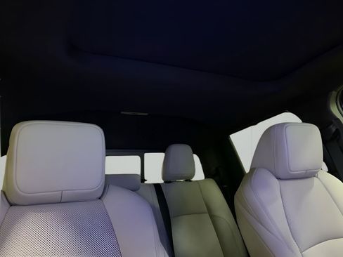 New 2025 Toyota Tacoma Limited image 19