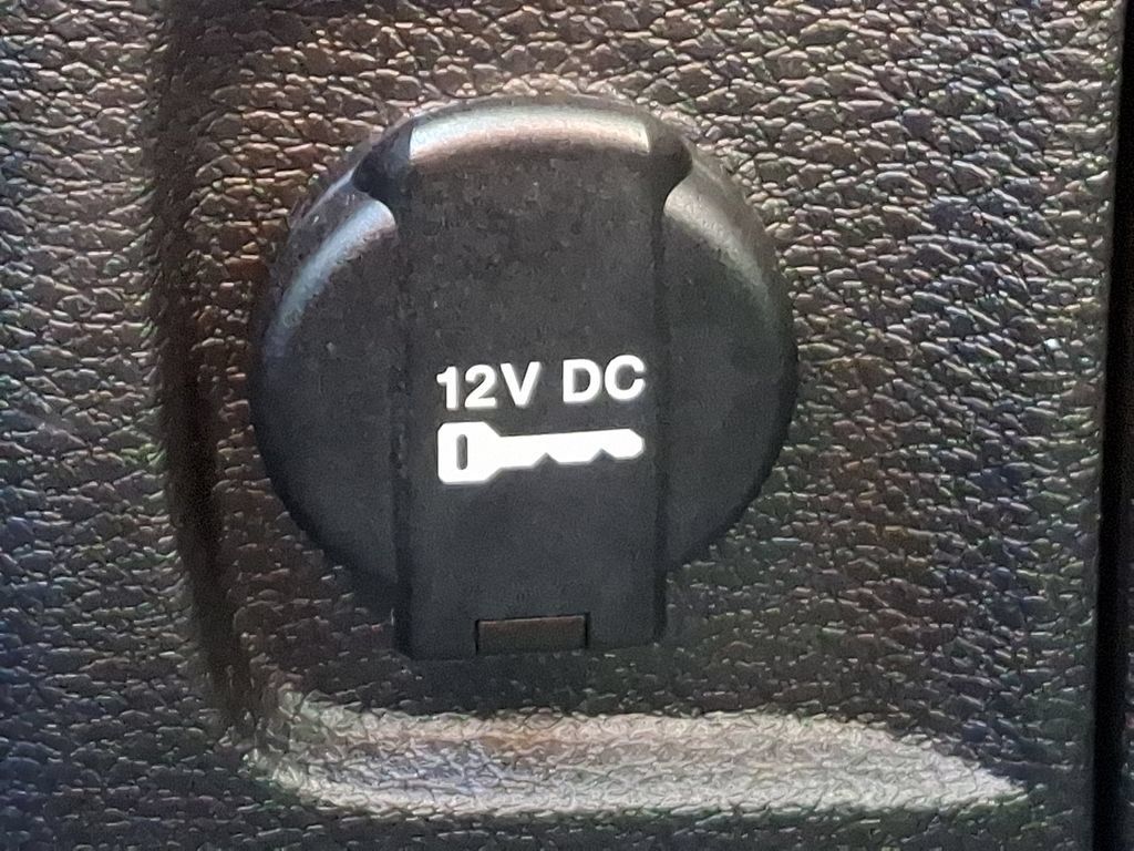 Used 2014 RAM 3500 Tradesman RWD image 28