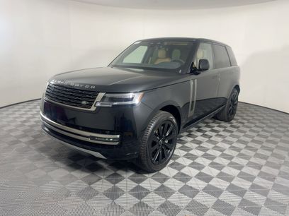 New 2025 Land Rover Range Rover SE