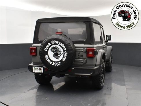 Used 2021 Jeep Wrangler Willys image 5