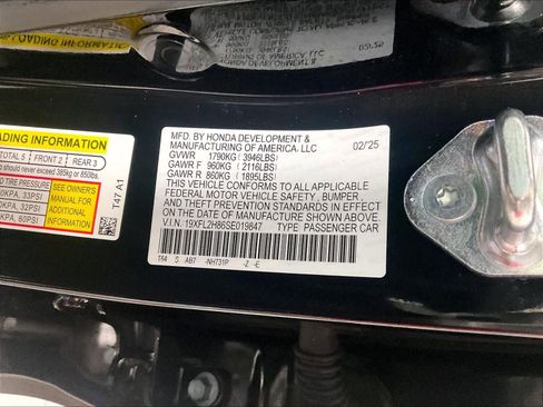 Used 2025 Honda Civic Sport image 35