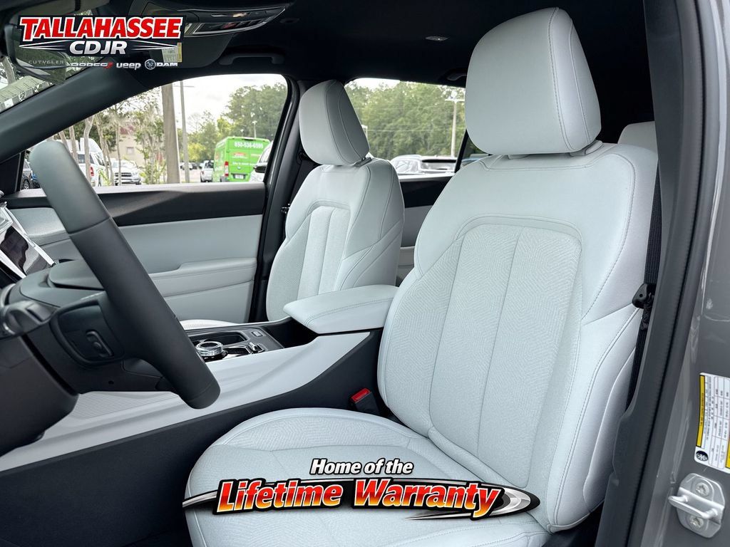New 2026 Jeep Cherokee Laredo AWD/4WD image 16