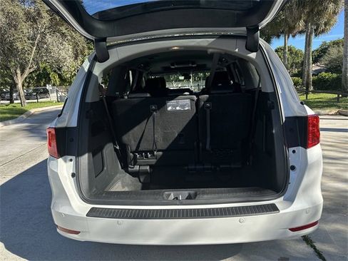Used 2023 Honda Odyssey Touring image 21