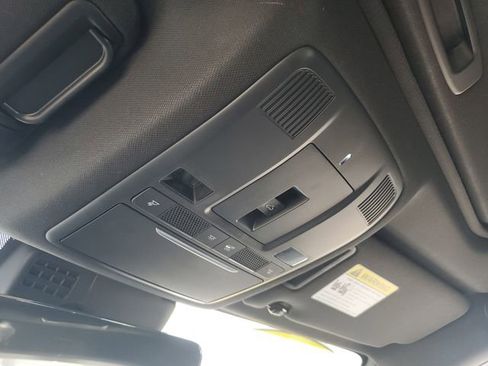 Certified 2025 MAZDA CX-5 Signature image 33