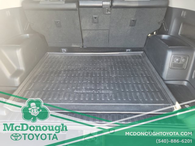 Used 2023 Toyota 4Runner SR5 Premium w/ Moonroof Package RWD image 7