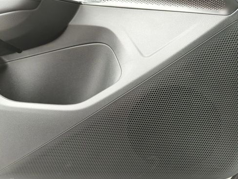 New 2026 Volkswagen Tiguan S image 26