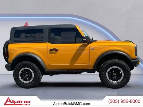 Used 2022 Ford Bronco Badlands AWD/4WD image 6
