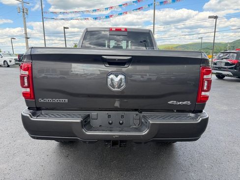 Used 2024 RAM 2500 Laramie AWD/4WD image 6