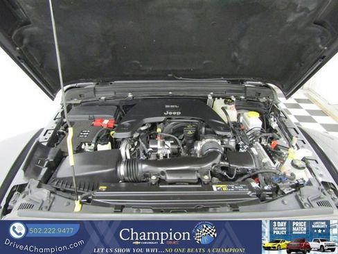 Used 2021 Jeep Wrangler Unlimited Rubicon AWD/4WD image 42