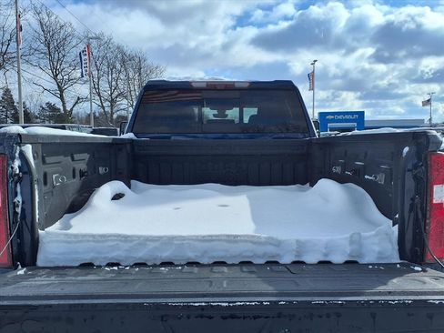 Used 2020 Chevrolet Silverado 2500 High Country w/ Z71 Off-Road Package image 8