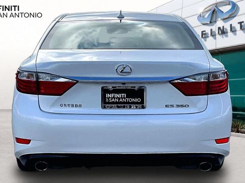 Used 2013 Lexus ES 350 w/ Premium Pkg FWD image 5