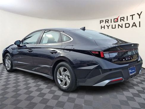 Certified 2025 Hyundai Sonata SE image 6