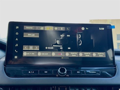 New 2025 Mitsubishi Outlander SE image 15