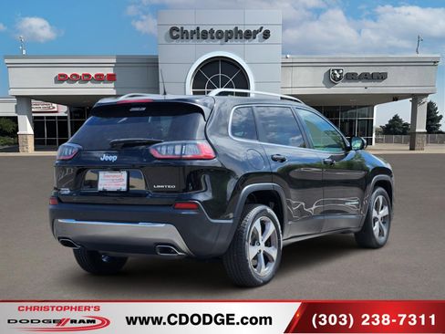 Used 2019 Jeep Cherokee Limited w/ Technology Group FWD image 3