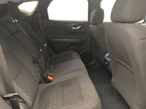 Used 2020 Chevrolet Blazer LT FWD image 19