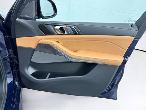 Certified 2026 BMW X5 xDrive40i w/ M Sport Package image 24