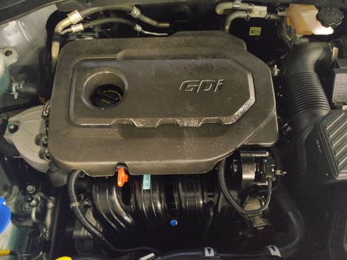Used 2021 Kia Sportage EX FWD image 30