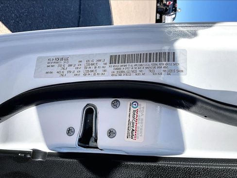 Used 2016 RAM 3500 Big Horn image 19