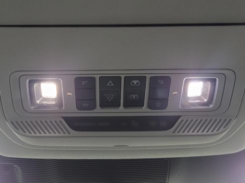 Certified 2023 Ford Explorer XLT w/ Equipment Group 202A AWD/4WD image 19