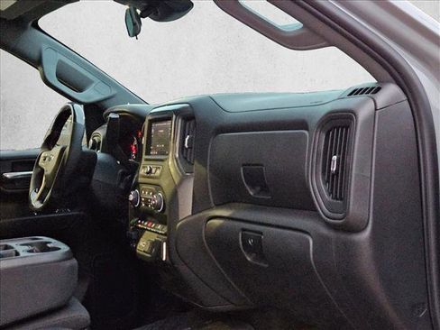 Used 2024 Chevrolet Silverado 1500 Custom Trail Boss w/ LPO, Dark Essentials Package image 19