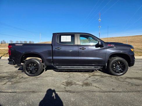 Used 2023 Chevrolet Silverado 1500 Custom Trail Boss image 2