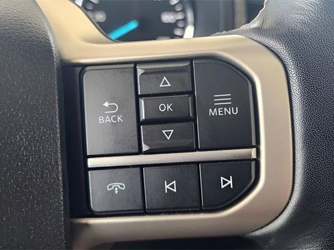 Used 2024 Ford Expedition Limited image 27