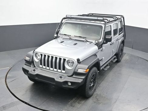 Used 2023 Jeep Wrangler Unlimited Sport AWD/4WD image 43