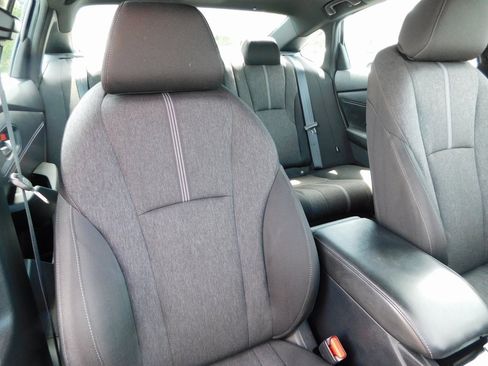 Used 2023 Honda Accord Sport image 20