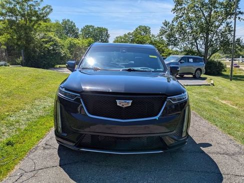 Used 2020 Cadillac XT6 Sport w/ Platinum Package AWD/4WD image 8