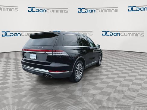 Used 2023 Lincoln Aviator AWD w/ Premium Package image 8