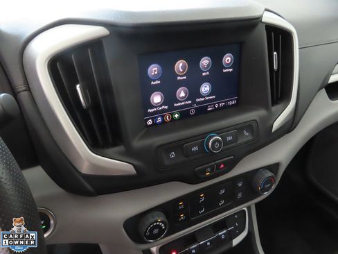 Used 2024 GMC Terrain SLE AWD/4WD image 18
