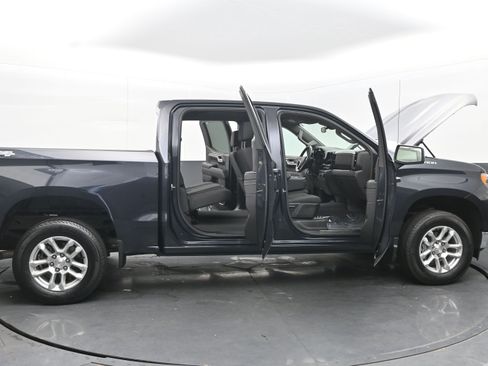 Used 2024 Chevrolet Silverado 1500 LT image 42