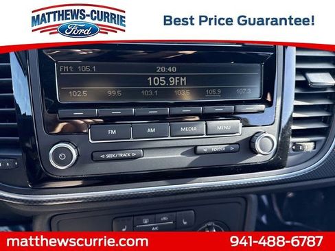 Used 2014 Volkswagen Beetle R-Line FWD image 18