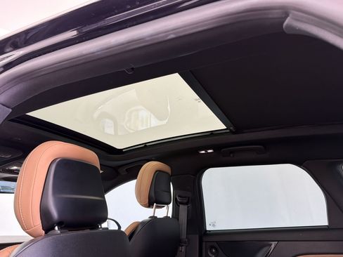 Used 2020 Lincoln Corsair Reserve w/ Elements Package FWD image 23