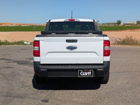 Used 2022 Ford Maverick XL FWD image 5