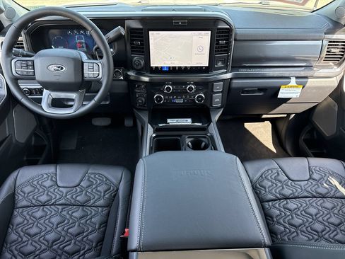 New 2026 Ford F250 Lariat w/ Black Appearance Package AWD/4WD image 3