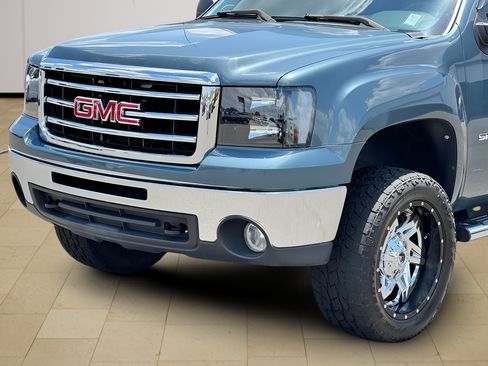 Used 2012 GMC Sierra 1500 SLE w/ Power Tech Package AWD/4WD image 31