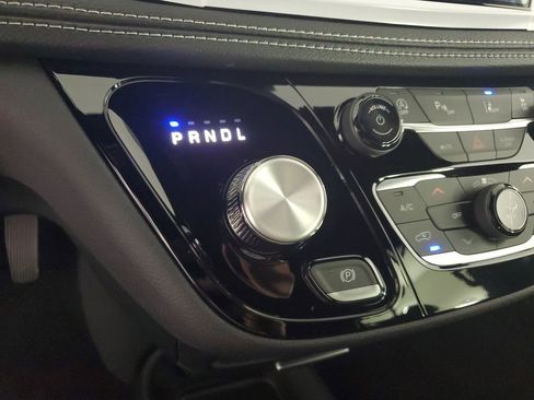 New 2026 Chrysler Pacifica Select FWD image 19