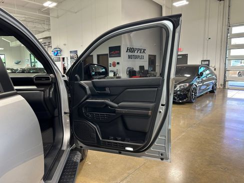Used 2025 Toyota 4Runner TRD Off-Road Premium w/ Tow Technology Package AWD/4WD image 47