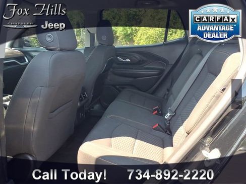 Used 2019 GMC Terrain SLE w/ Driver Convenience Package AWD/4WD image 11