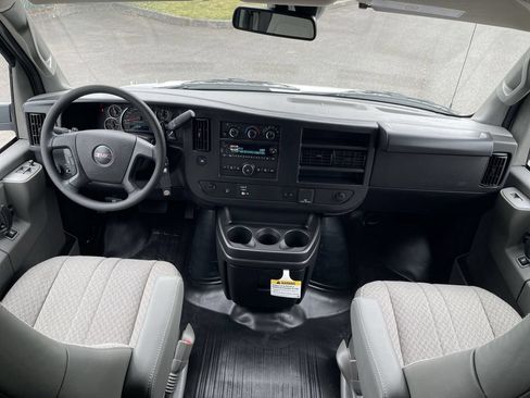 New 2026 GMC Savana 3500 w/ Driver Convenience Package RWD image 18