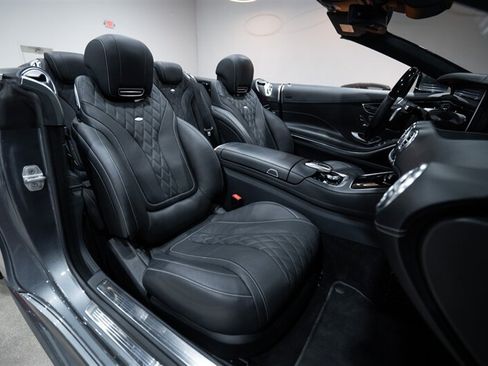 Used 2018 Mercedes-Benz S 560 Cabriolet w/ Sport Package image 33