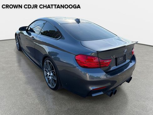 Used 2017 BMW M4 Coupe RWD image 3