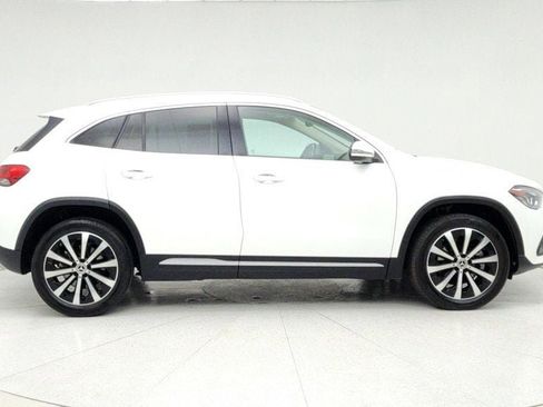 Used 2023 Mercedes-Benz GLA 250 w/ Premium Package image 4