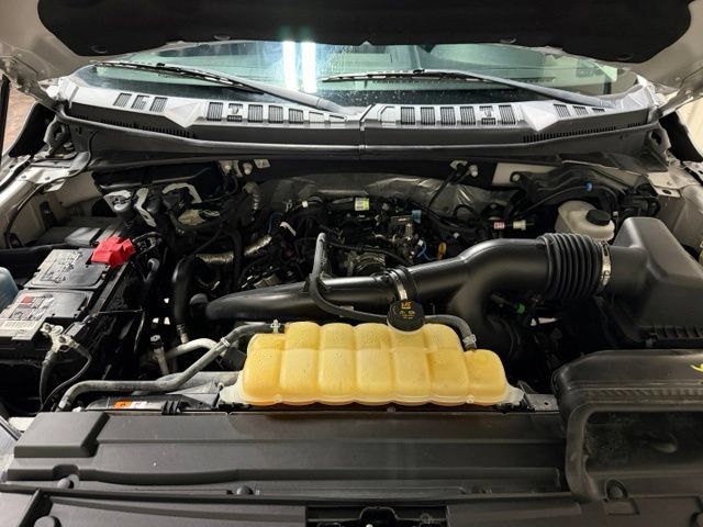Used 2020 Ford F150 XLT w/ Equipment Group 302A Luxury AWD/4WD image 43