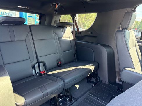 New 2026 Chevrolet Suburban RST w/ Comfort Package RWD image 13